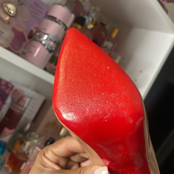 Christian Louboutin ; So Kate Pumps - Picture 7 of 12